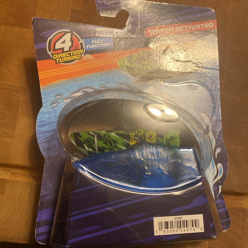Adventure Force Speed Boat Toy - Picture 3 of 3